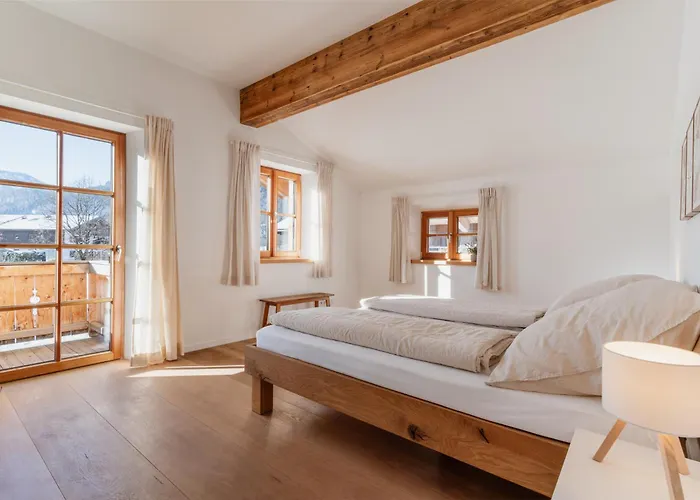 I - Private Alpine Cahlet Next To Tegernsee For Family & Friends - Including Sauna & Free Parking